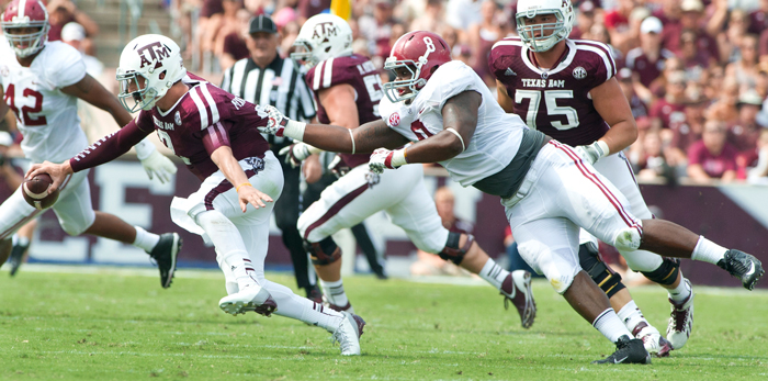 Manziel's heroics keep A&M in game